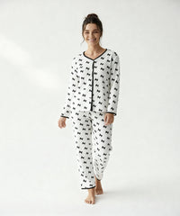 بيچامة نسائي قطيفة مضلع مستورد – بيچامة فيونكات أبيض × أسود