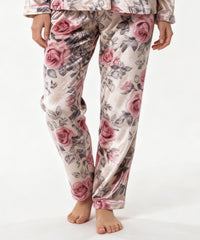 بيچامة نسائي قطيفة هايدي مستورد – بيچامة ورود بيچ × نبيتي