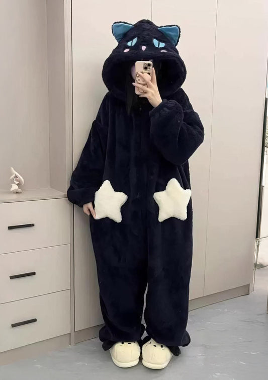 سالوبت القطة السوداء