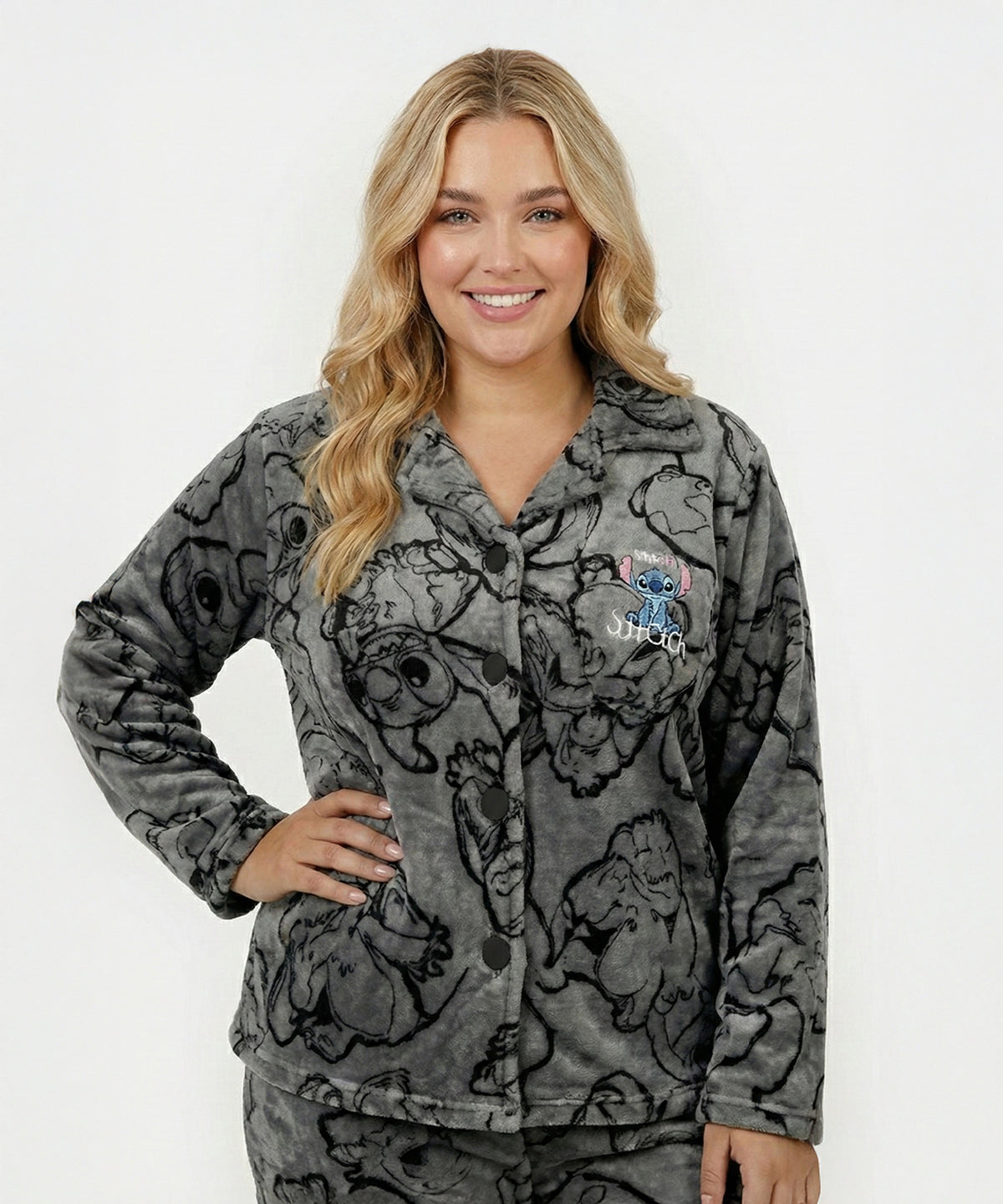 بيجامة نسائي قطيفة هايدي وشين – رمادي كرتون مطرّز