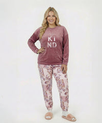 بيجامة نسائي قطيفة هايدي وشين – Be Kind روزى