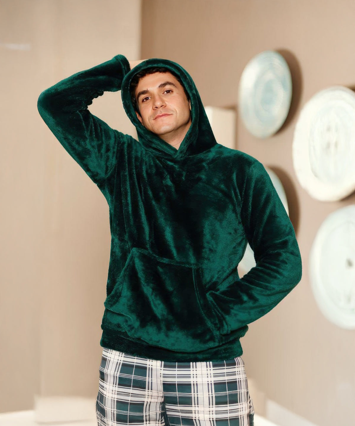 بيچامة رجالي شتوي قطيفة هايدي مستورد – هودي أخضر غامق بكاروهات رمادي